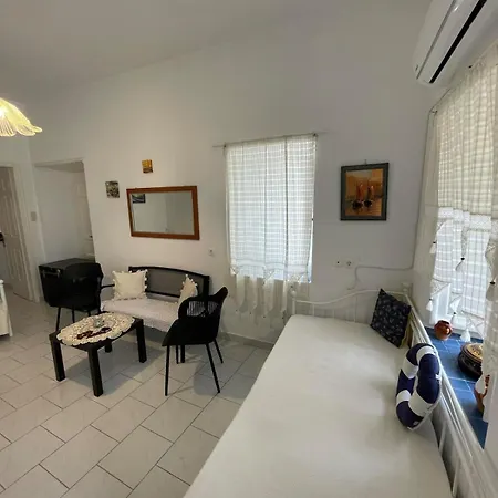 Дом отдыха Eirini S *